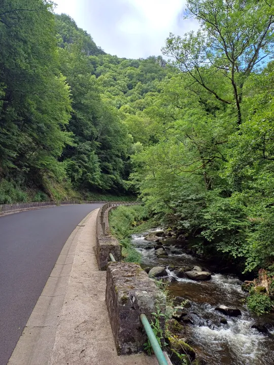 Gorges de courgoul encaissées